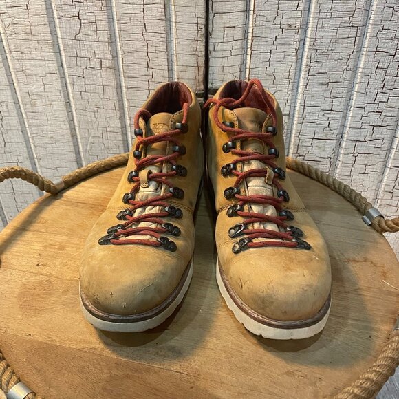 The North Face Waterproof Hiking Walking Boots 13 - Picture 1 of 6